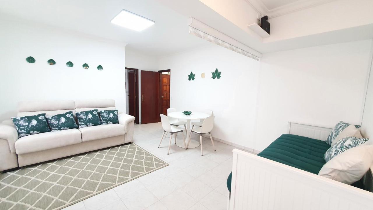 Caldas Da Rainha'S Green & White Εξωτερικό φωτογραφία